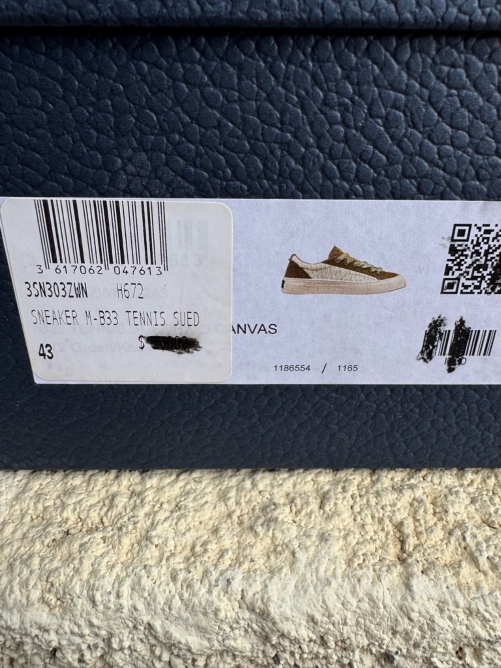 Dior Brown Suede & Monogram Low-Top Sneakers with Multicolor Laces - Picture 4 of 4